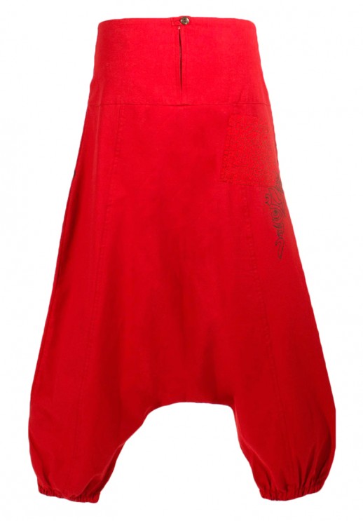 Pantaloni rosii cu model tribal